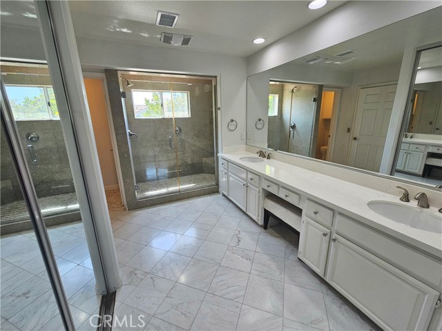27 Tiburon Court, Manhattan Beach, California 90266, 2 Bedrooms Bedrooms, 0 ,2 BathroomsBathrooms,Residential,For Sale,Tiburon,0,SB26078984