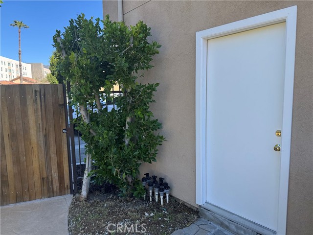 Detail Gallery Image 14 of 53 For 12265 N Lima, Sylmar,  CA 91342 - 4 Beds | 3 Baths