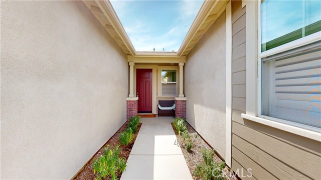 Detail Gallery Image 2 of 45 For 27219 Hideout Ct, Menifee,  CA 92585 - 4 Beds | 4 Baths