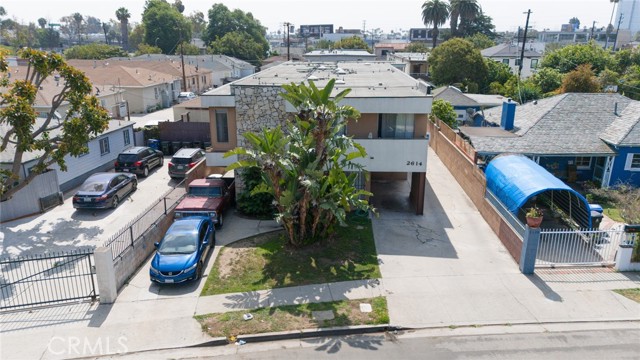 Detail Gallery Image 3 of 8 For 2614 S Garth Ave, Los Angeles,  CA 90034 - 13 Beds | 8 Baths