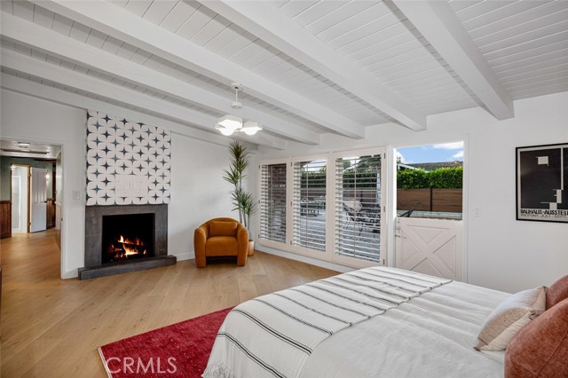 Image 18 of 53 For 1430 La Perla Avenue