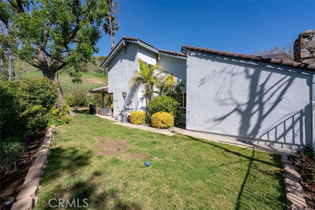 27093 Esward Drive, Calabasas CA: https://media.crmls.org/medias/093f912f-ae7b-4ef6-9b06-cb9b57793067.jpg
