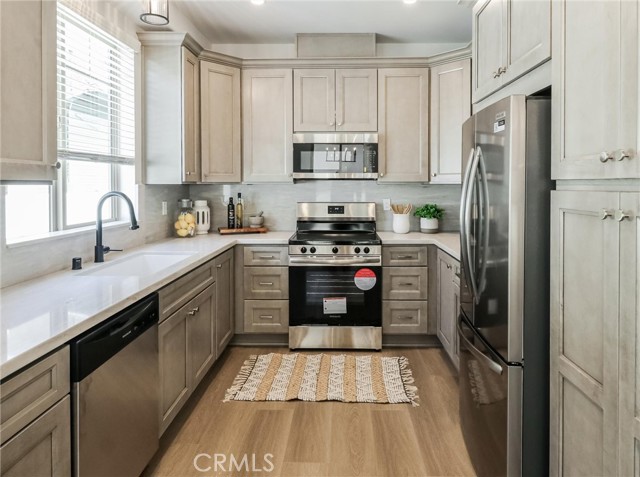 Detail Gallery Image 27 of 51 For 619 E Walnut, Monrovia,  CA 91016 - 3 Beds | 3 Baths