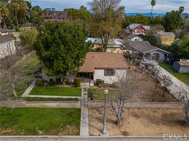 Detail Gallery Image 5 of 48 For 4481 13th St, Riverside,  CA 92501 - – Beds | – Baths