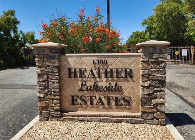 Detail Gallery Image 27 of 37 For 1300 W Menlo Ave #215,  Hemet,  CA 92543 - 2 Beds | 2 Baths