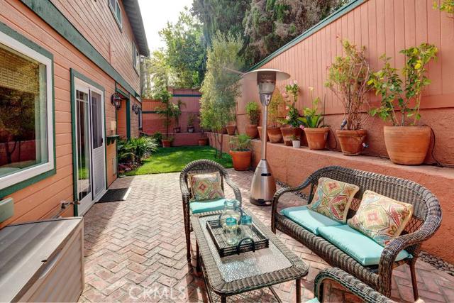 2003 Marshallfield Lane, Redondo Beach, California 90278, 4 Bedrooms Bedrooms, ,2 BathroomsBathrooms,Residential,Sold,Marshallfield,SB15147419