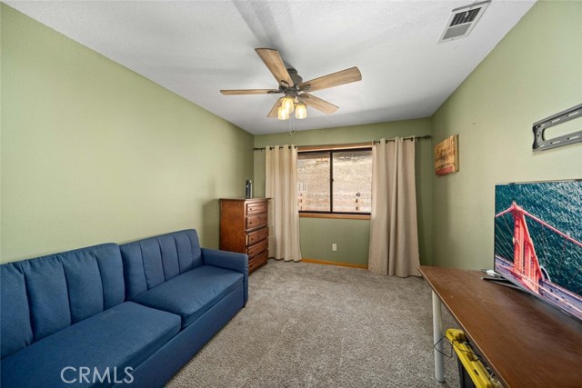 Detail Gallery Image 38 of 67 For 29670 Skyline Dr, Tehachapi,  CA 93561 - 6 Beds | 3/1 Baths