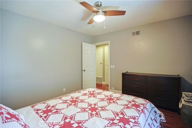 Image 29 of 53 For 12 Silverwood 19