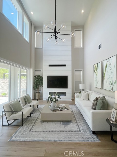 281 Burwood, Lake Forest CA: https://media.crmls.org/medias/0943b076-9e9d-4056-b8b9-4e00fa1ca529.jpg