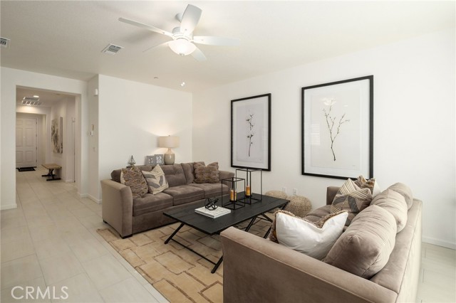 Detail Gallery Image 5 of 19 For 4653 Irma Dr, Merced,  CA 95348 - 3 Beds | 2 Baths