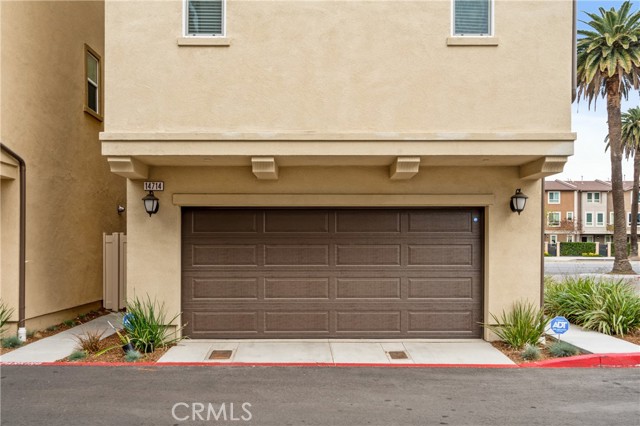 Detail Gallery Image 25 of 30 For 14714 Sherman Way, Van Nuys,  CA 91405 - 4 Beds | 3/1 Baths