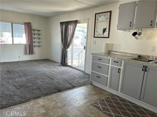 Detail Gallery Image 2 of 11 For 43601 Florida Ave #44,  Hemet,  CA 92544 - 1 Beds | 1 Baths