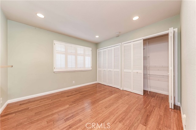 9622 Caithness Drive, Huntington Beach CA: https://media.crmls.org/medias/0945ecc9-8efc-4c2b-a284-2a2f158498a5.jpg