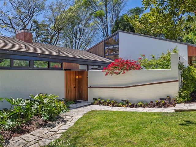 7 Cinchring Road, Rolling Hills CA: https://media.crmls.org/medias/0946051a-1f3e-496a-9afc-796c1742d512.jpg