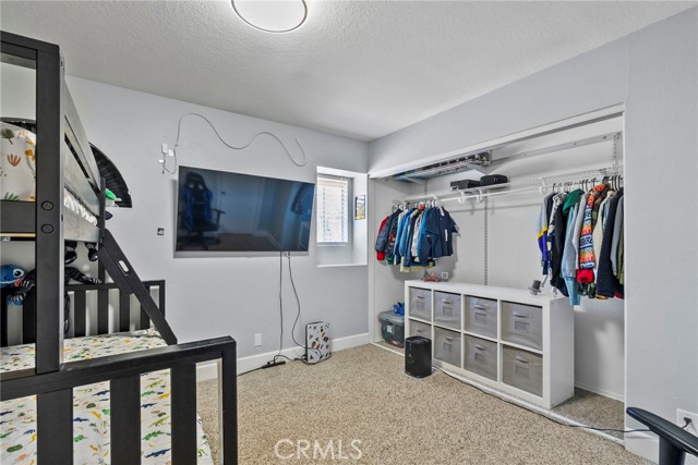 28341 Seco Canyon Road, Saugus CA: https://media.crmls.org/medias/094632a7-c9bd-4391-8bd8-ae62e0243806.jpg