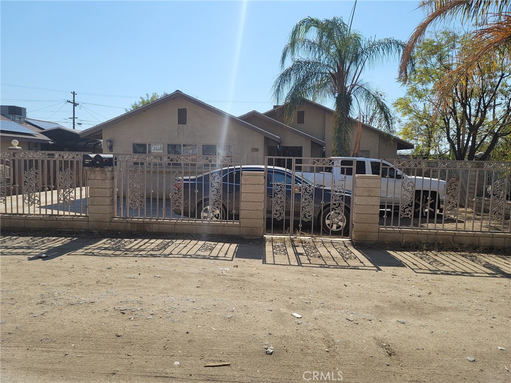 2309 Henley Street