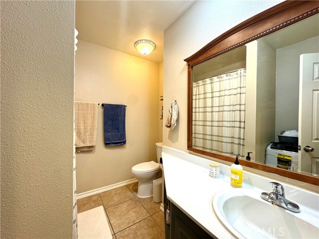 Detail Gallery Image 10 of 23 For 1881 Mitchell Ave #23,  Tustin,  CA 92780 - 2 Beds | 2 Baths