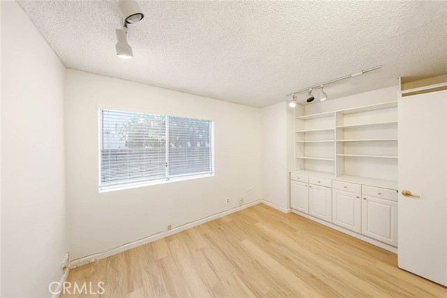 Detail Gallery Image 15 of 32 For 6720 E Swarthmore Dr, Anaheim Hills,  CA 92807 - 4 Beds | 3 Baths