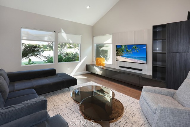 238 Hilltop Lane, Brea CA: https://media.crmls.org/medias/0949600a-978d-4848-9946-ca34a088c922.jpg