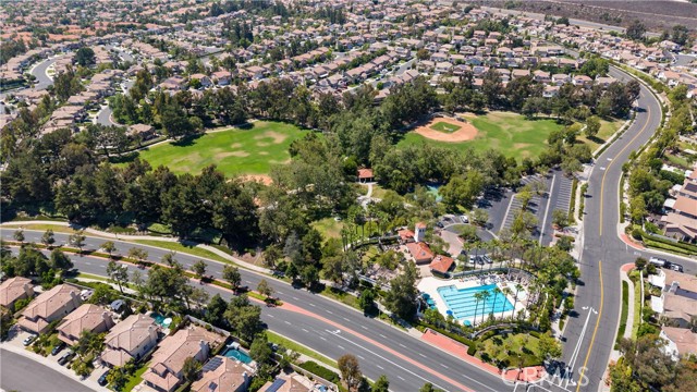 Detail Gallery Image 35 of 44 For 98 Tierra Montanosa, Rancho Santa Margarita,  CA 92688 - 3 Beds | 3 Baths