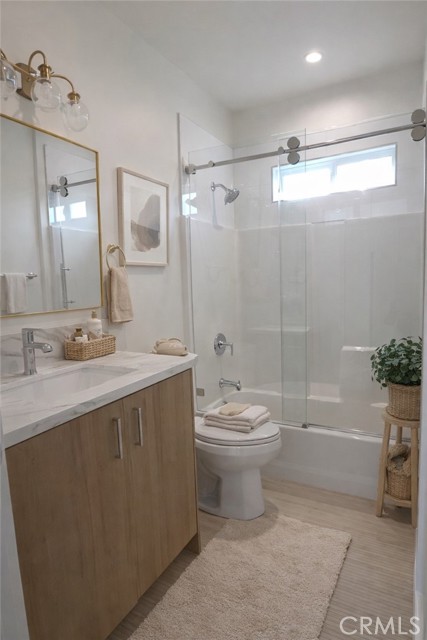 Detail Gallery Image 14 of 16 For 8805 1/2 Delco Ave, Winnetka,  CA 91306 - 2 Beds | 1 Baths