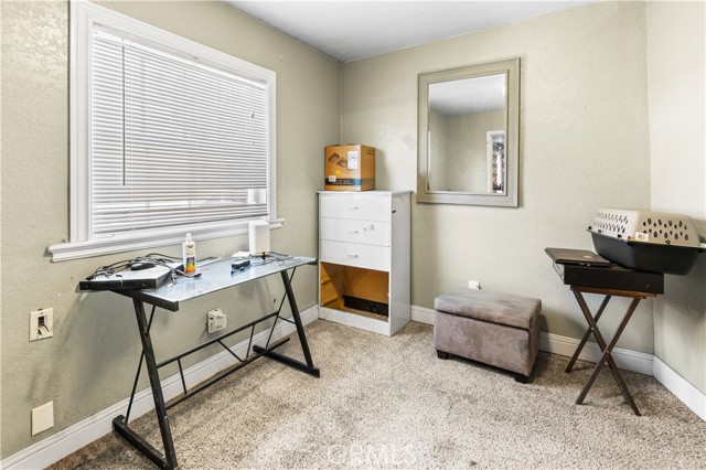 Detail Gallery Image 5 of 11 For 1247 E E Cortland Ave, Fresno,  CA 93704 - 2 Beds | 1 Baths