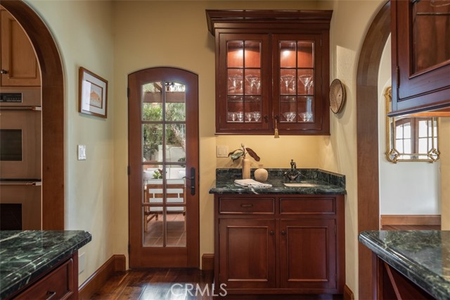 094afa81 6f1c 49b7 B599 36e0df187567