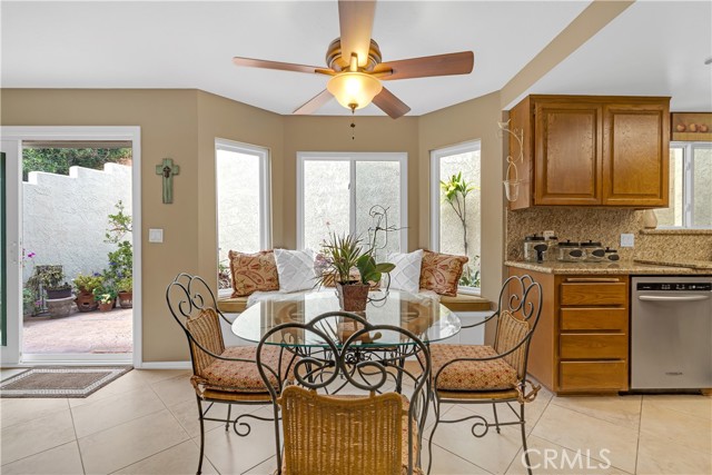 Image 14 of 45 For 785 Norumbega Drive