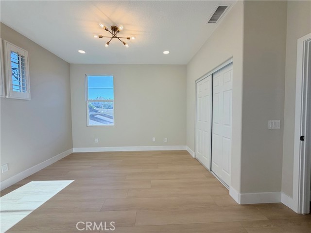 Detail Gallery Image 26 of 34 For 302 Tall Oak, Irvine,  CA 92603 - 3 Beds | 3/1 Baths