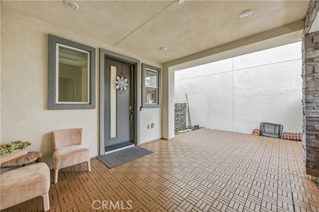 Detail Gallery Image 2 of 39 For 259 Siena, Lake Forest,  CA 92630 - 4 Beds | 3/1 Baths