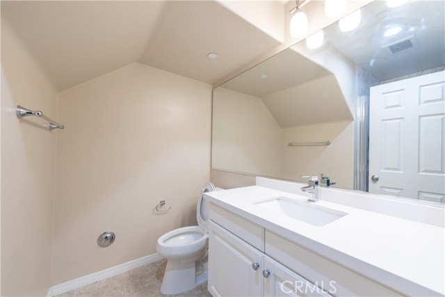 Detail Gallery Image 6 of 33 For 11 Travis Rd, Buena Park,  CA 90621 - 3 Beds | 3/1 Baths
