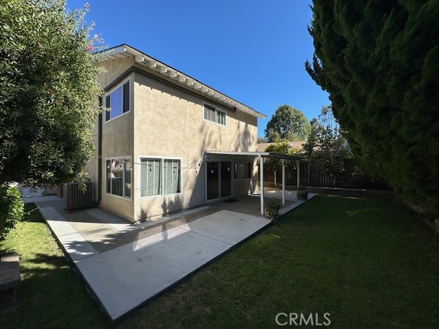 551 Martinique Place, Newbury Park CA: https://media.crmls.org/medias/094c022e-1888-4252-8afd-46d0cb30031b.jpg