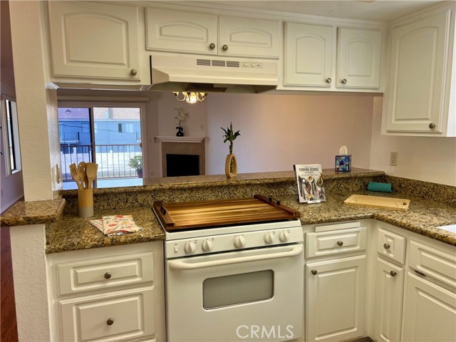 Detail Gallery Image 13 of 38 For 3516 E Ransom St #204,  Long Beach,  CA 90804 - 2 Beds | 2 Baths