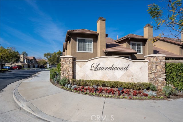 518 S Hollydale Ln, Anaheim Hills, CA 92808