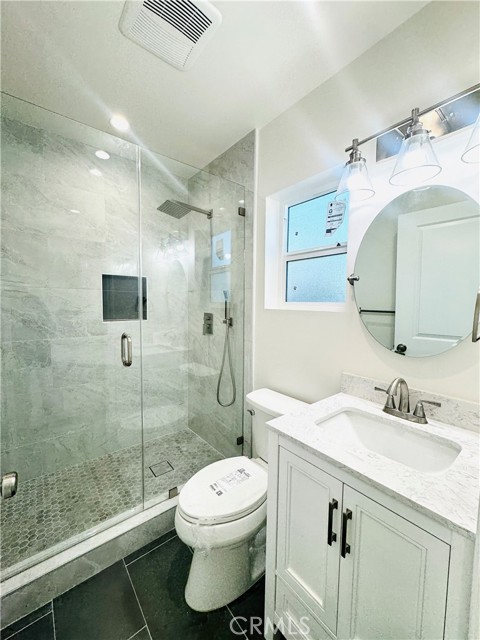 Detail Gallery Image 14 of 31 For 9318 Encino Ave, Northridge,  CA 91325 - 3 Beds | 3 Baths