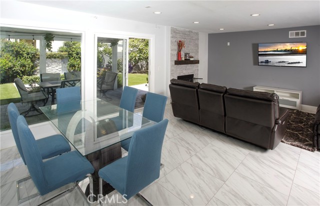 Detail Gallery Image 9 of 30 For 6051 Summerdale Dr, Huntington Beach,  CA 92647 - – Beds | – Baths
