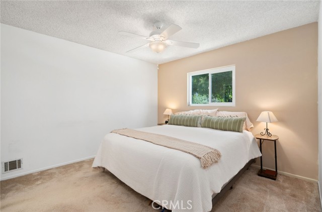 Detail Gallery Image 23 of 34 For 1260 Sinaloa Ave, Pasadena,  CA 91104 - 4 Beds | 2 Baths
