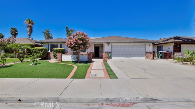 Detail Gallery Image 17 of 65 For 42060 Shadow Ln, Hemet,  CA 92544 - 4 Beds | 2 Baths