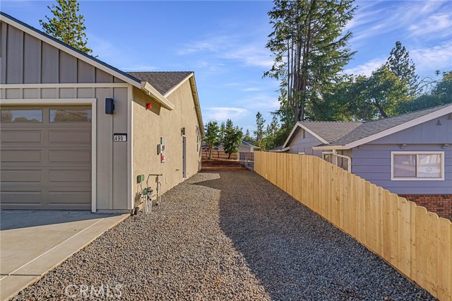 Detail Gallery Image 3 of 53 For 490 Crestwood Dr, Paradise,  CA 95969 - 3 Beds | 2 Baths