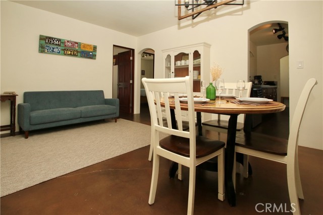 Detail Gallery Image 7 of 21 For 75127 Mayfair Dr, Twentynine Palms,  CA 92277 - 2 Beds | 1 Baths