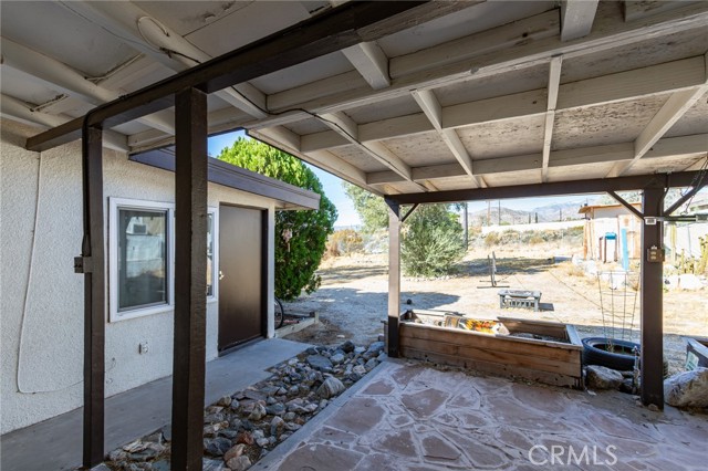 Detail Gallery Image 3 of 30 For 9626 Bella Vista Dr, Morongo Valley,  CA 92256 - 2 Beds | 1 Baths