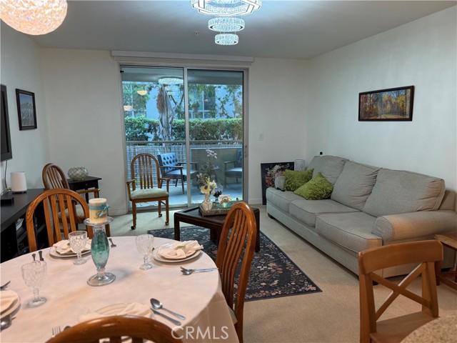 Detail Gallery Image 2 of 24 For 267 S San Pedro #218,  Los Angeles,  CA 90012 - 2 Beds | 2 Baths