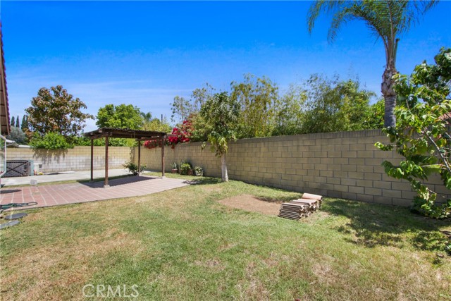 730 Redlen Avenue, Whittier CA: https://media.crmls.org/medias/09522305-bc70-4999-a417-572c61f41b57.jpg