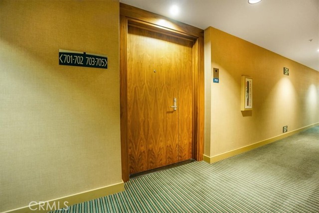 3141 Michelson Drive, Irvine CA: https://media.crmls.org/medias/095245e2-d4c5-4147-ae2a-f72f59fa0a27.jpg