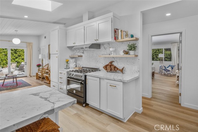 Detail Gallery Image 11 of 29 For 34832 Calle Del Sol, Dana Point,  CA 92624 - 3 Beds | 3 Baths