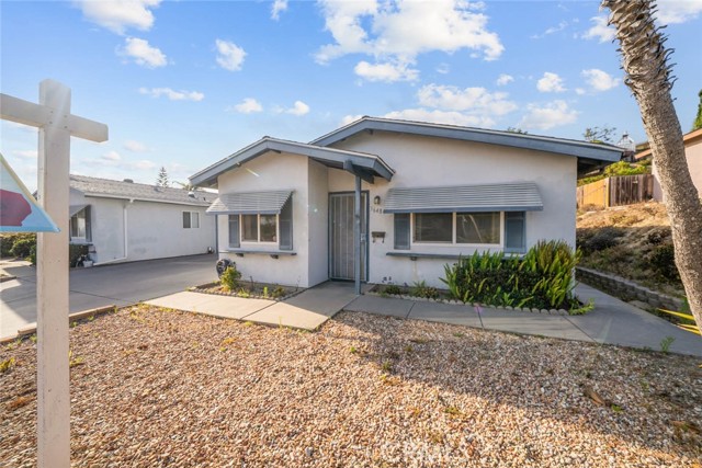 Detail Gallery Image 4 of 40 For 3648 Mira Pacific Dr, Oceanside,  CA 92056 - 2 Beds | 1 Baths