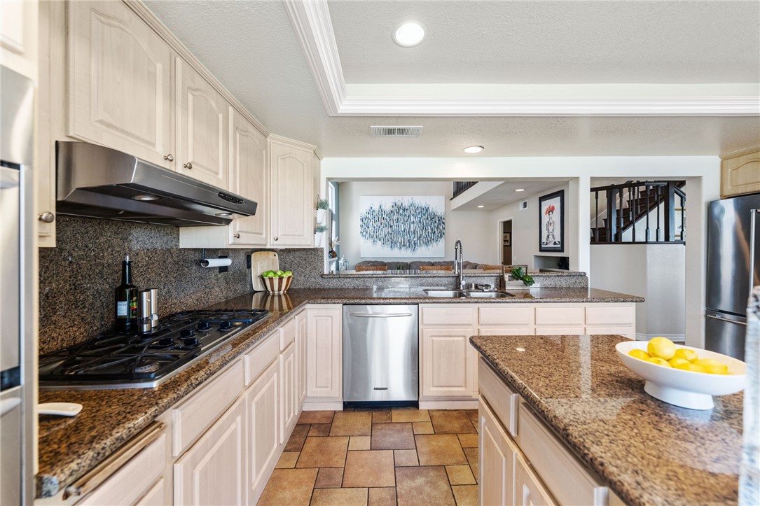 Detail Gallery Image 47 of 50 For 2929 Camellia Ct, Corona,  CA 92882 - 5 Beds | 2/1 Baths