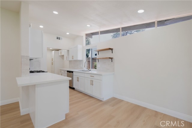 Detail Gallery Image 9 of 21 For 16540 E Kingside Dr, Covina,  CA 91722 - 4 Beds | 2 Baths