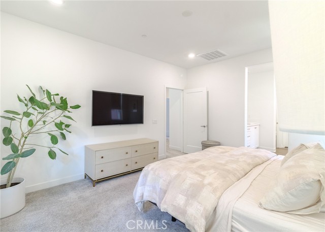 Detail Gallery Image 16 of 31 For 168 Denali, Lake Forest,  CA 92630 - 4 Beds | 2/1 Baths