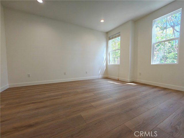 614 Timberwood, Irvine CA: https://media.crmls.org/medias/0955a800-54ad-4955-a37a-56674af0996b.jpg